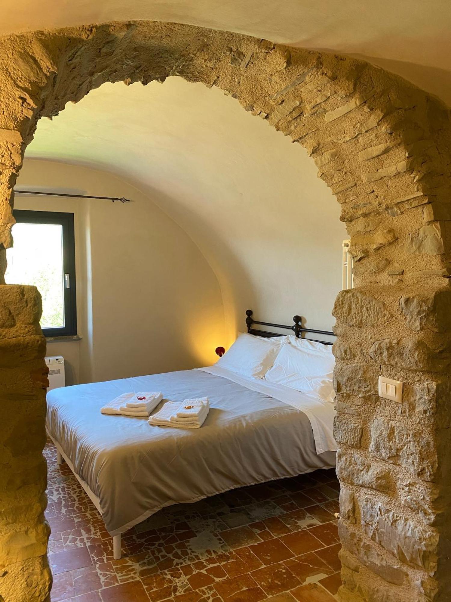 La Casa Medievale Suites E Spa ポントレーモリ エクステリア 写真