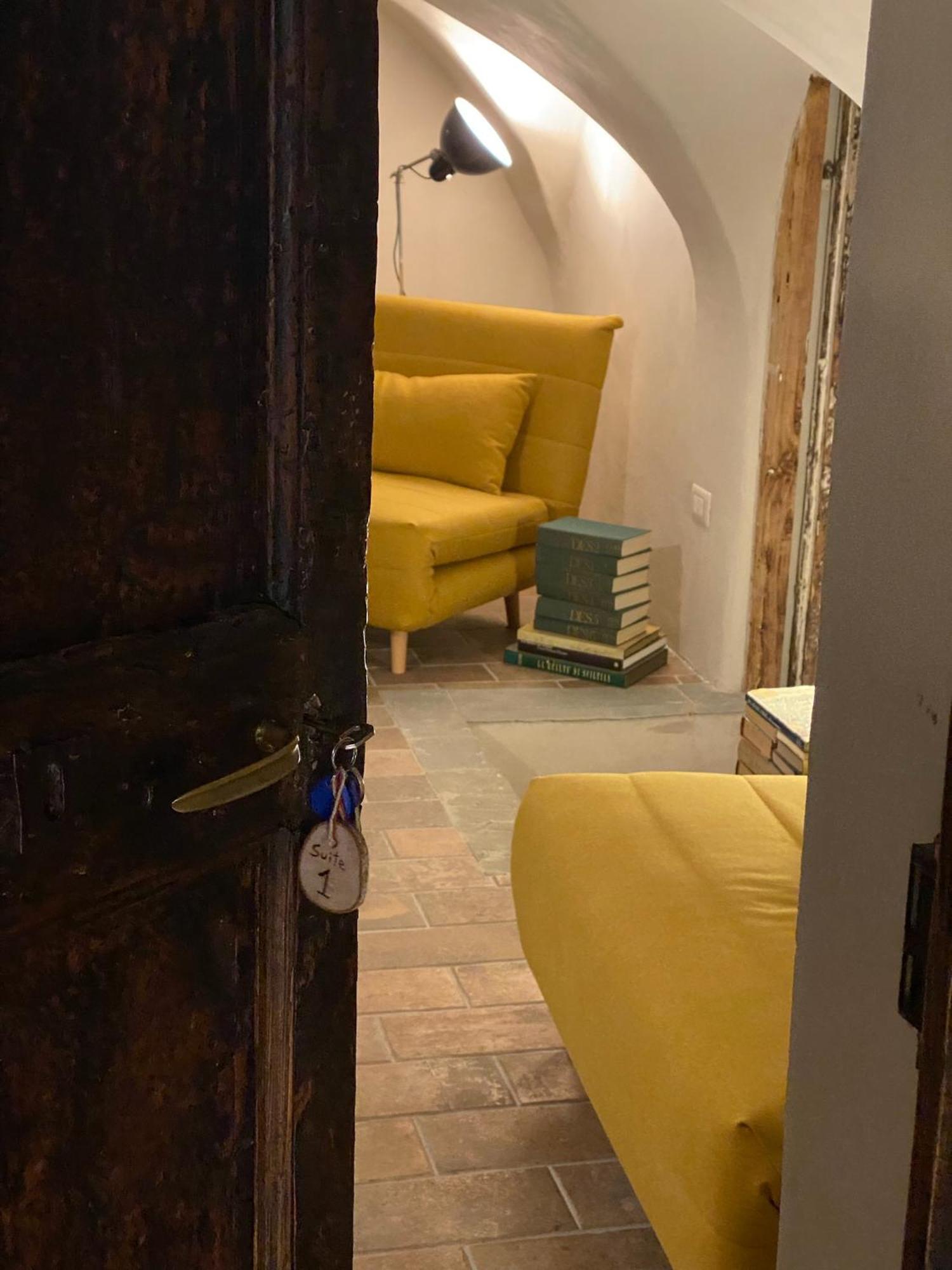La Casa Medievale Suites E Spa ポントレーモリ エクステリア 写真
