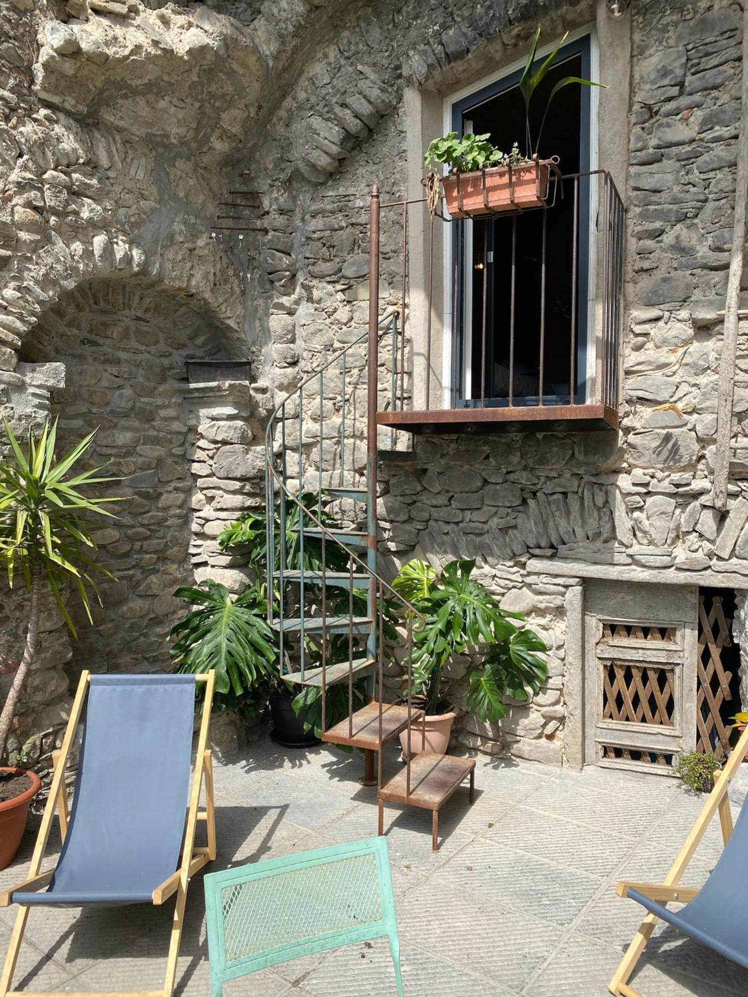 La Casa Medievale Suites E Spa ポントレーモリ エクステリア 写真