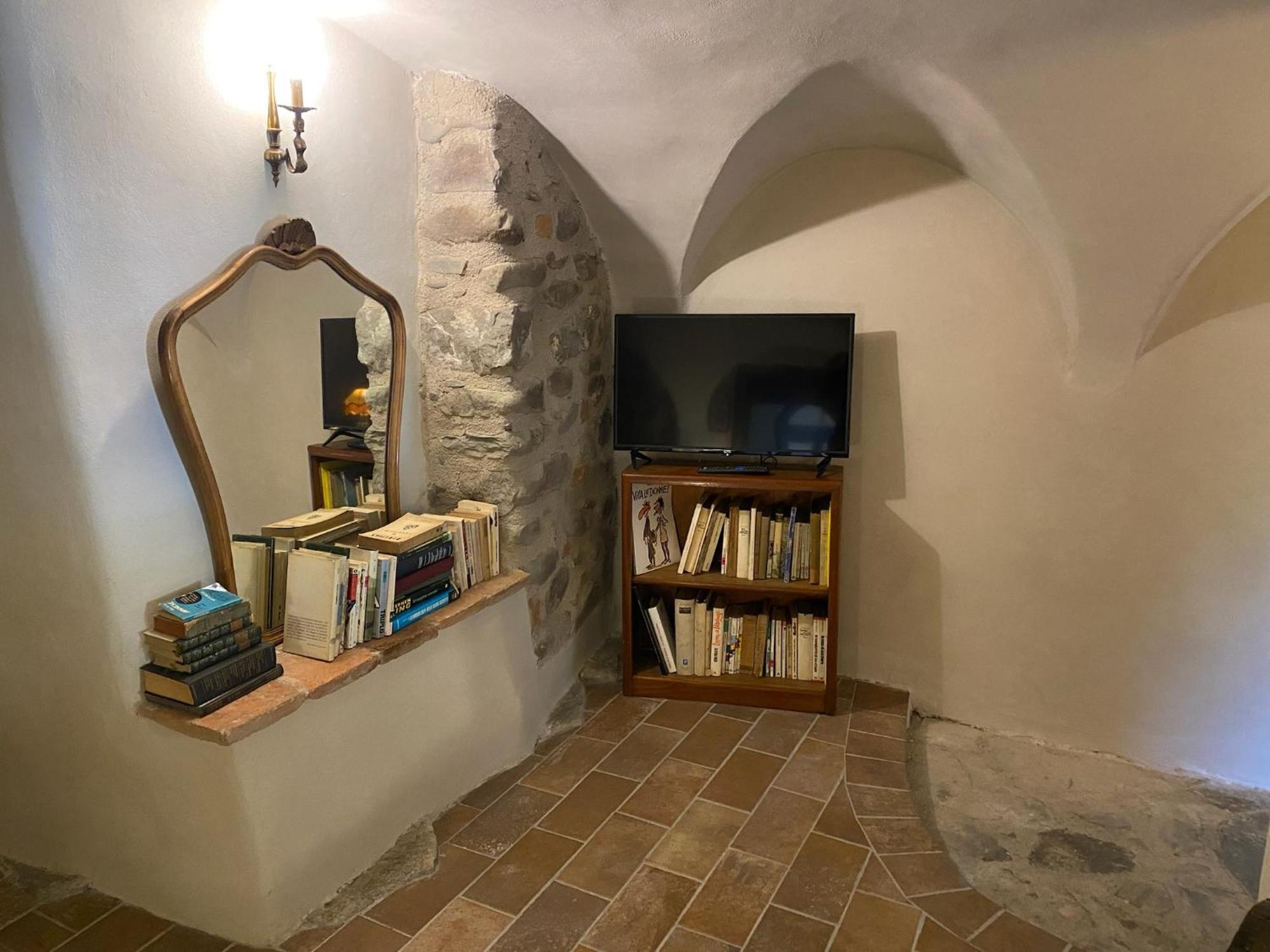 La Casa Medievale Suites E Spa ポントレーモリ エクステリア 写真