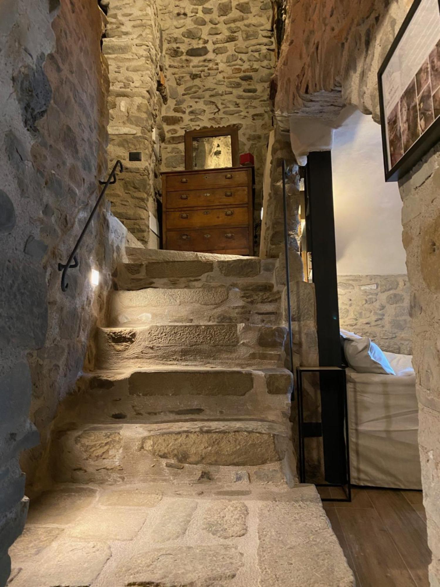 La Casa Medievale Suites E Spa ポントレーモリ エクステリア 写真